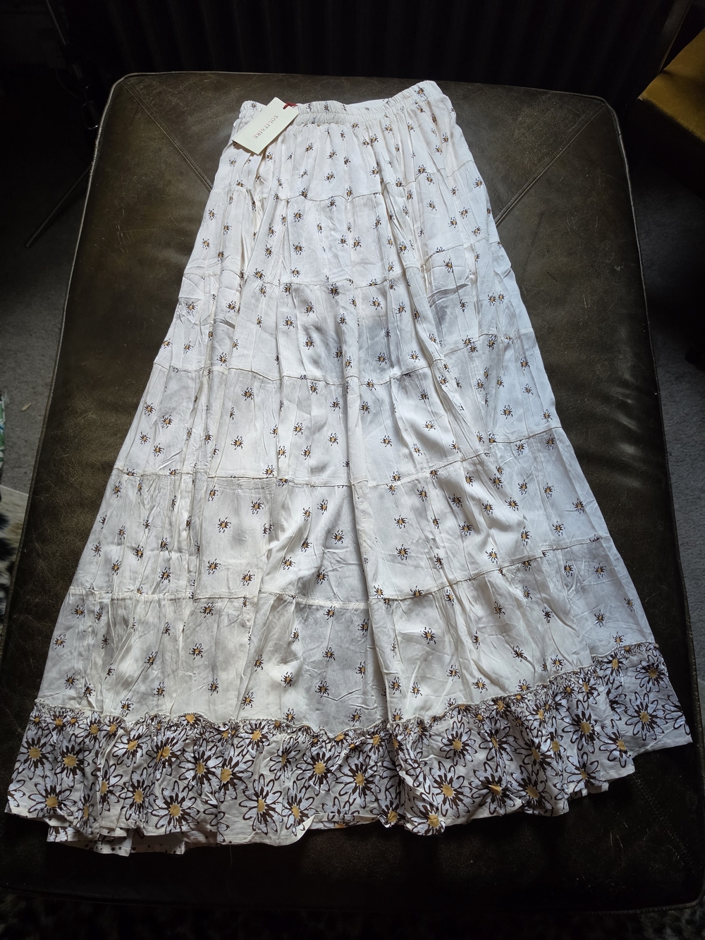 NWT Solitaire Boho Floral Tiered Maxi Skirt - Size S - Picture 3 of 4